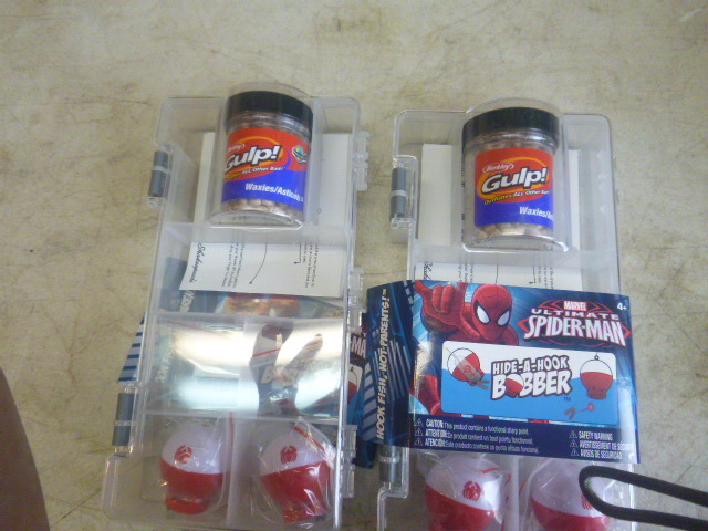 2 Shakespeare Marvel Ultimate Spiderman Hide-A-Hook Bobber Kit