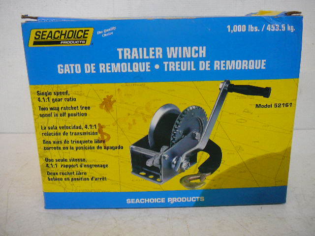 lot 18 image: Trailer Winch