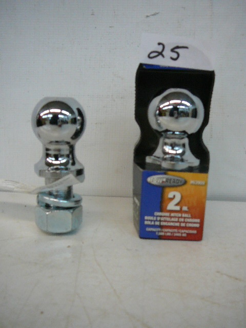 lot 25 image: Chrome Hitch Balls