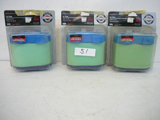 lot 51 image: Air Filter Briggs and Stratton