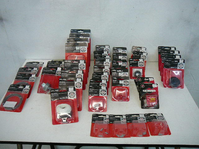 lot 62 image: Briggs & Stratton Parts