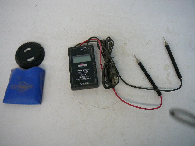 lot 108 image: Briggs & Stratton Capacitance Frequency Meter TREYSI
