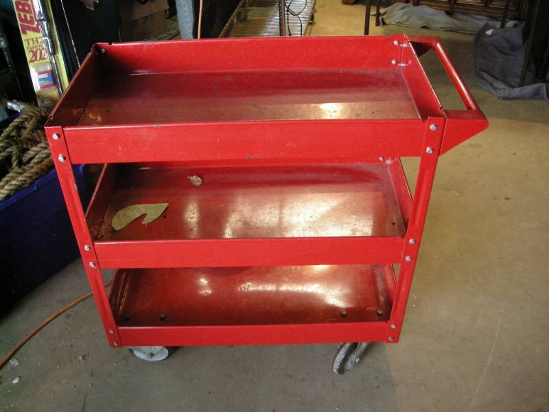 lot 11 image: Rolling Shop Cart