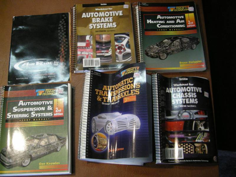 lot 29 image: Group Todays Technicon-Prentice Hall Shop Manuals