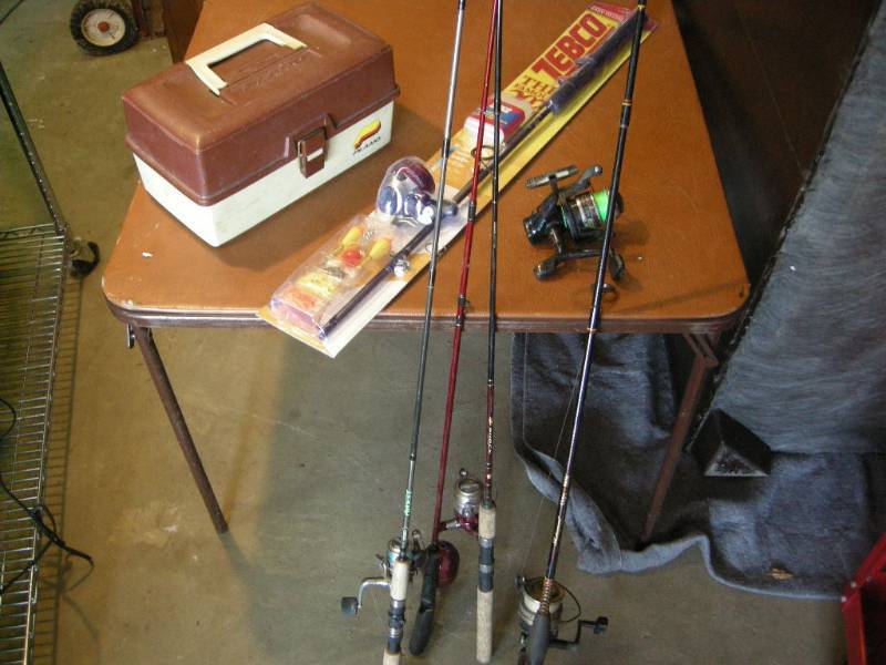 lot 51 image: Fishing Rods and Tackle