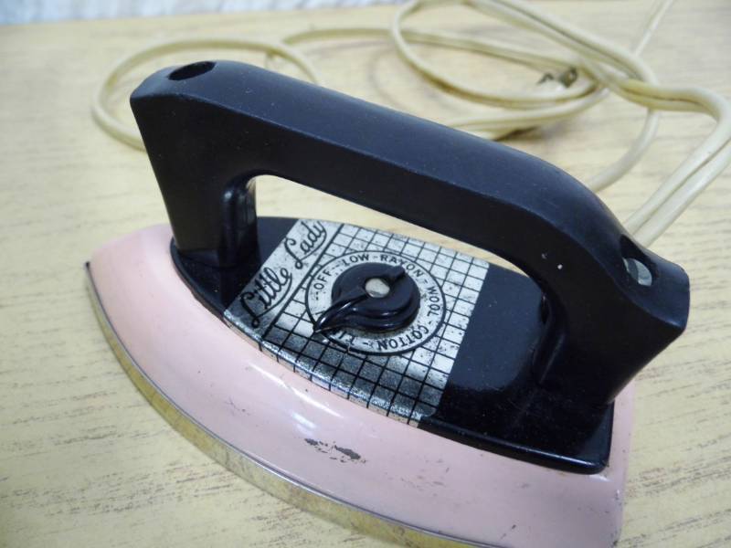 Little Lady Toy Iron