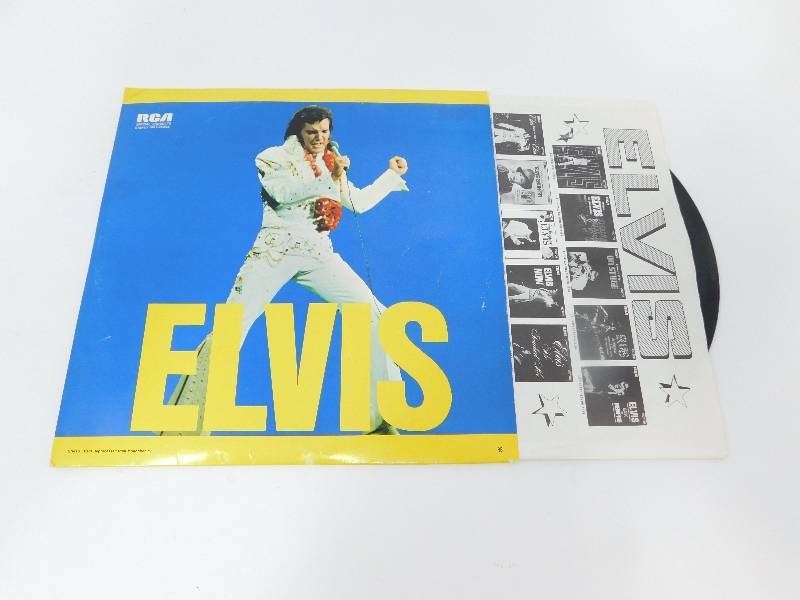 lot 49 image: RCA Special Products Stereo DPL2-0056 (e)  Two ELVIS PRESLEY Records (1973)