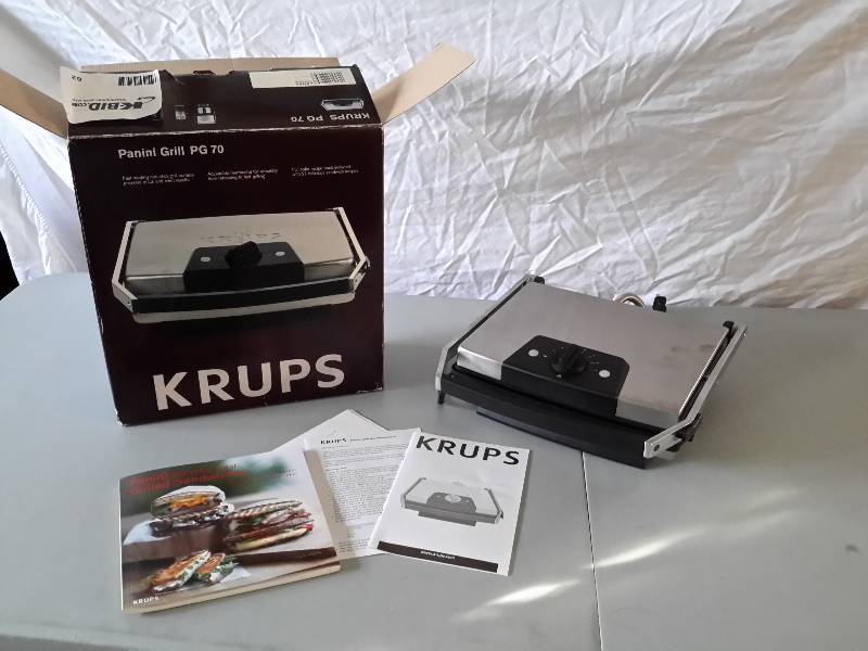 filthy grill komponent Krups Panini Grill PG70 | Minneapolis Household Auction; Furniture,  Electronics, Artwork, and More! | K-BID