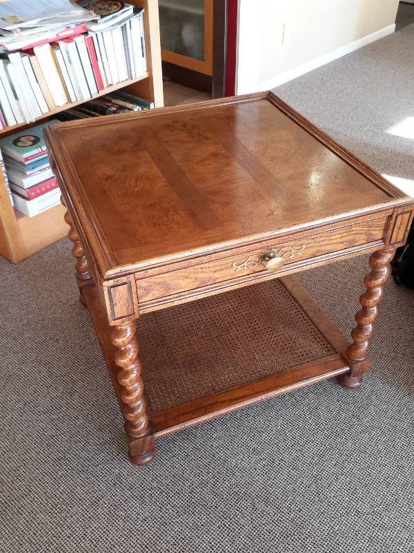 lot 90 image: Baker Furniture, Carved Wooden End Table with Drawer and Caned Bottom