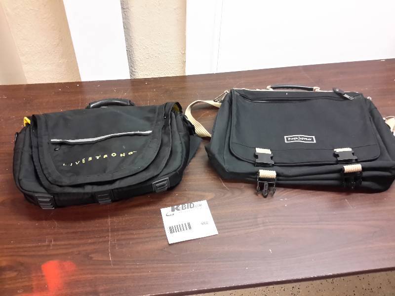 lot 552 image: 2 Multi Compartment Bags, 1 with Shoulder Strap