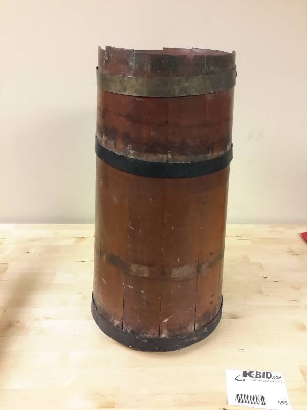 lot 555 image: Very Cool Wooden Butter Churn Bottom, Loose Bottom