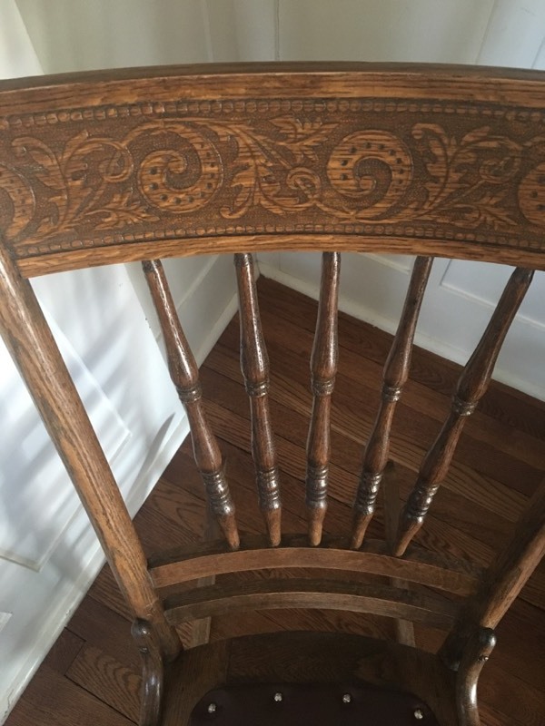 lot 3 image: Press Back Oak Rocking Chair