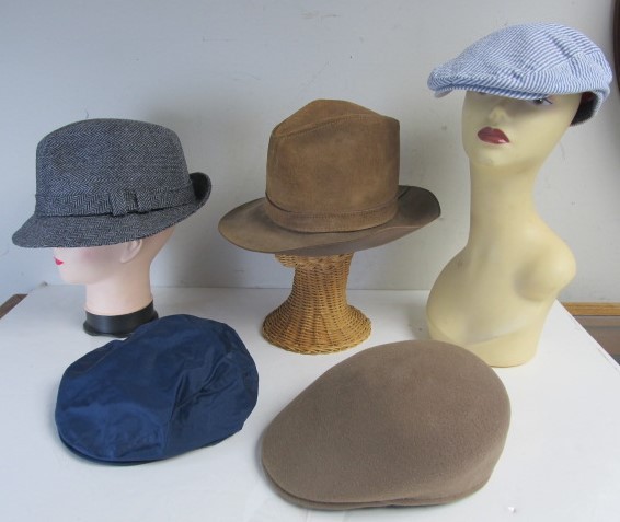 lot 78 image: Nice Group of Vintage etc Mens Caps 