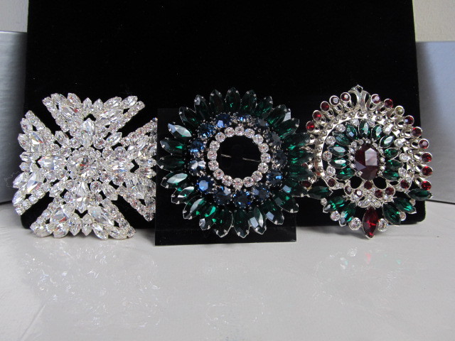 lot 99 image: 3 Large Signed EISENBERG ICE Brooches