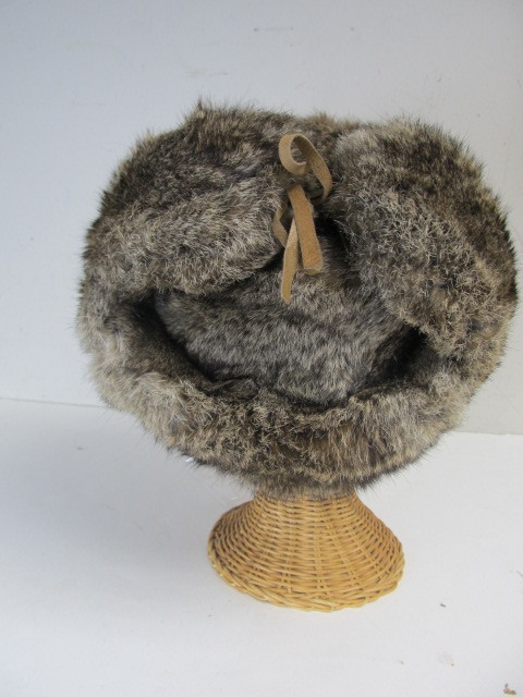 lot 174 image: Vintage Chinese Rabbit Fur Winter Hat