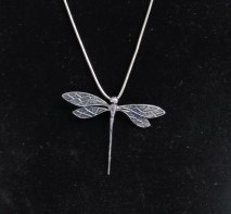 lot 176 image: Vintage Signed Sterling Silver Dragonfly Pendant Necklace