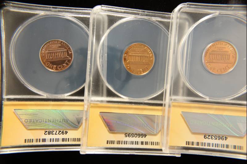 GROUP OF 3 PROOF LINCOLN CENTS 1961 1962 1963 AS PICTURED