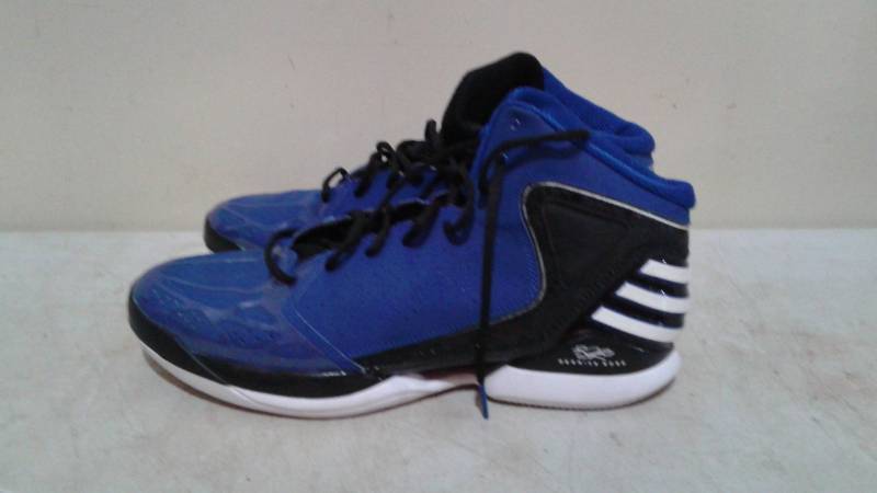 blue high top tennis shoes