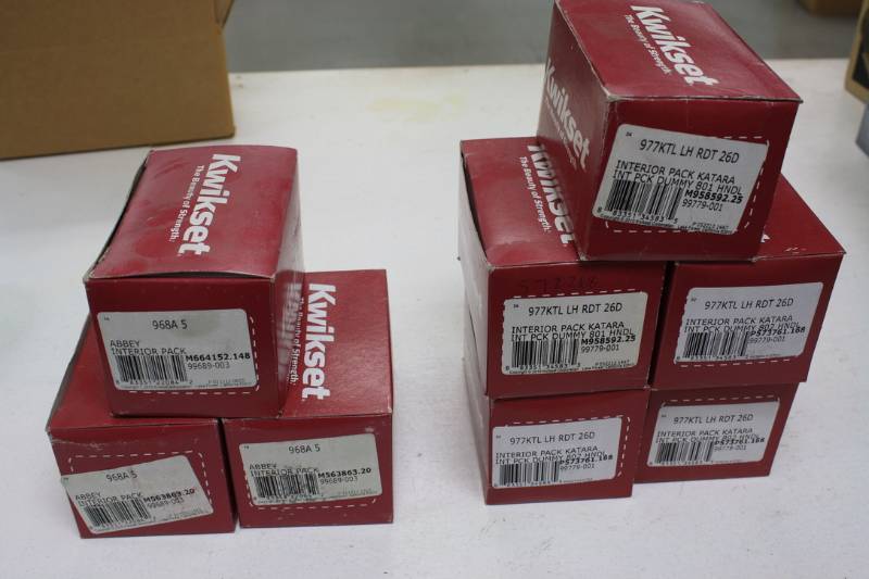 lot 88 image: 8 Qty Kwikset Door Handle Sets  New