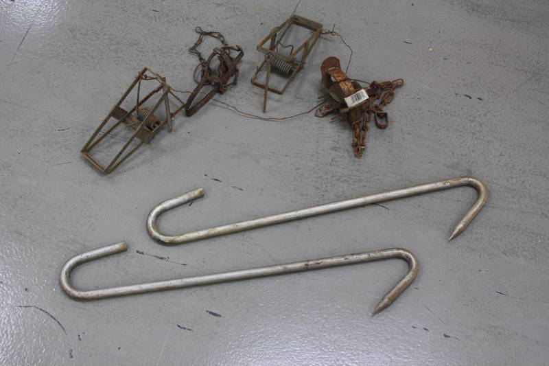 lot 121 image: Meat Hooks and Large Vintage Traps