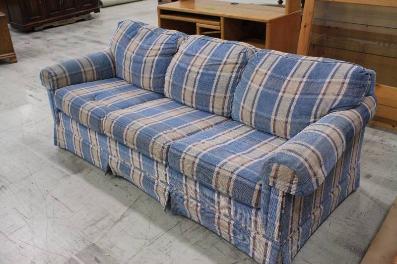 lot 182 image: Hide A Way Sofa Couch