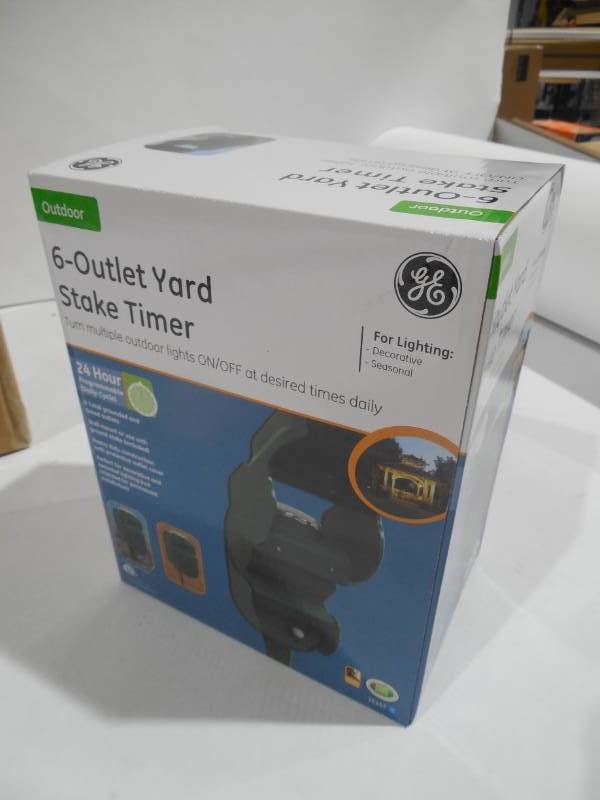 (160) GE 15107 6-OUTLET GROUNDED YARD STAKE WITH TIMER