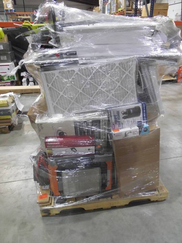 lot 102 image: PALLET LOT OF GENERAL MERCHANDISE , TOOLS & HARDWARE