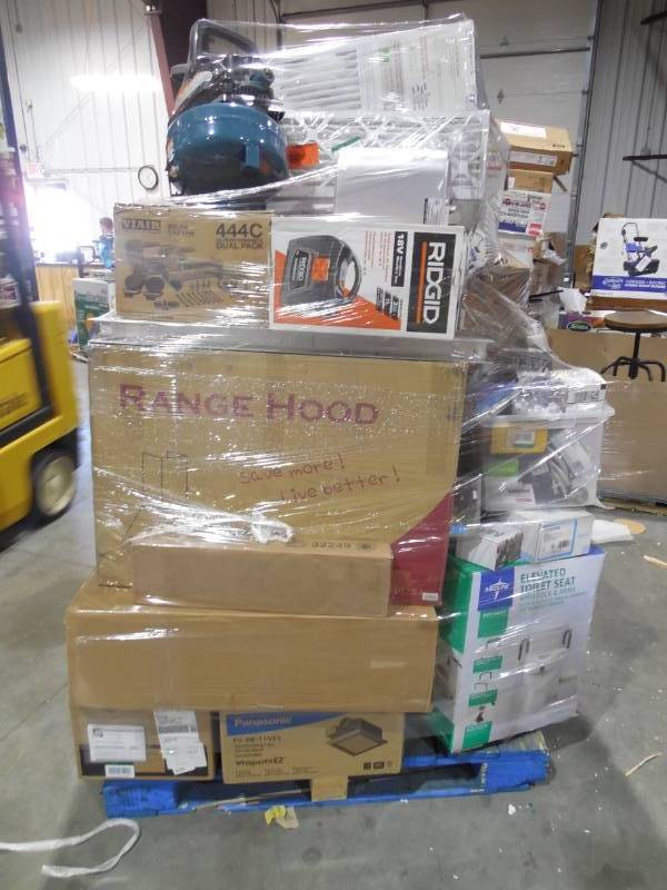 lot 110 image: PALLET LOT OF GENERAL MERCHANDISE , TOOLS & HARDWARE