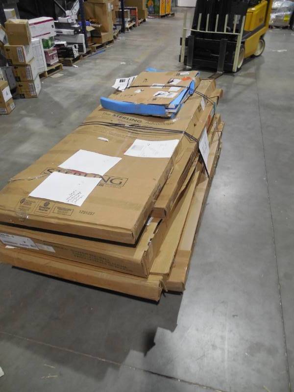 lot 113 image: PALLET LOT OF SHOWER DOORS AND BASE.