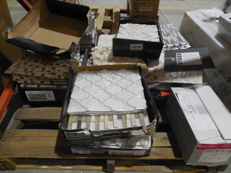 lot 251 image: ASSORTED PALLET LOT OF BACK SPLASH TILE
