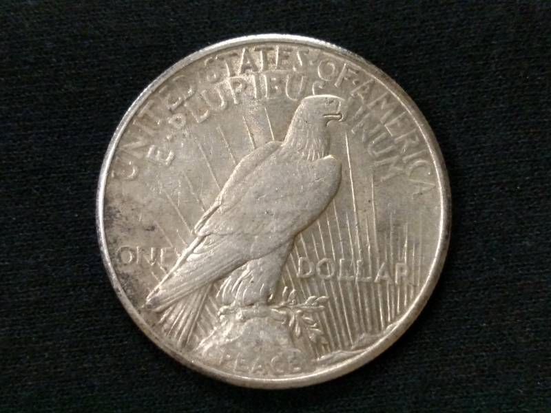 1925 Peace Silver Dollar...