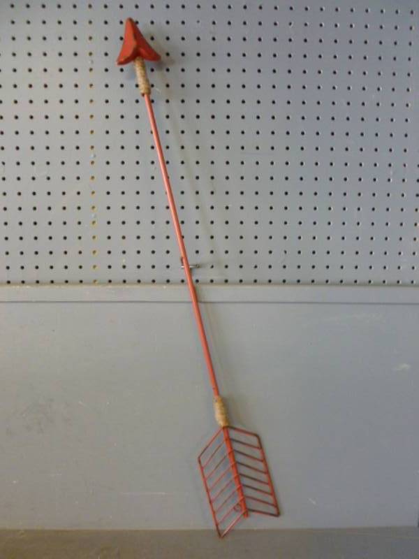 Metal Arrow