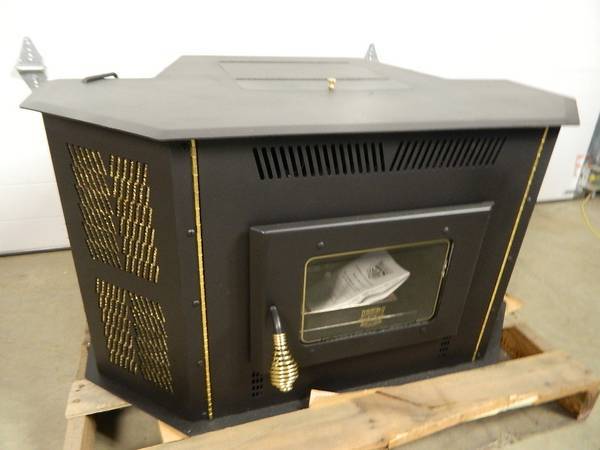 lot 1A image: NEW Amaizablaze Corn Stove Model 4100 - 50K BTU