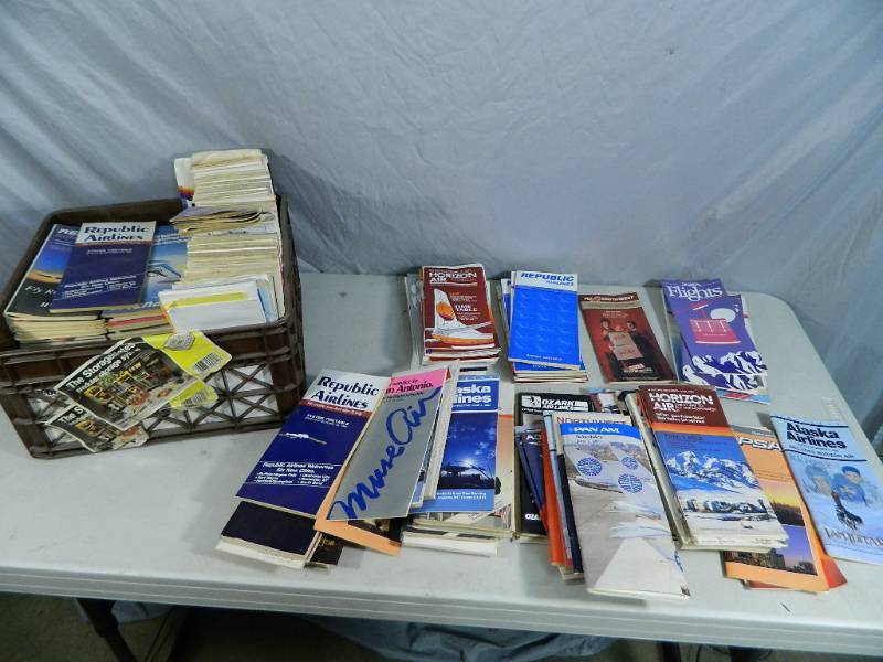 lot 4 image: Large Lot of Vintage Flight Scedules