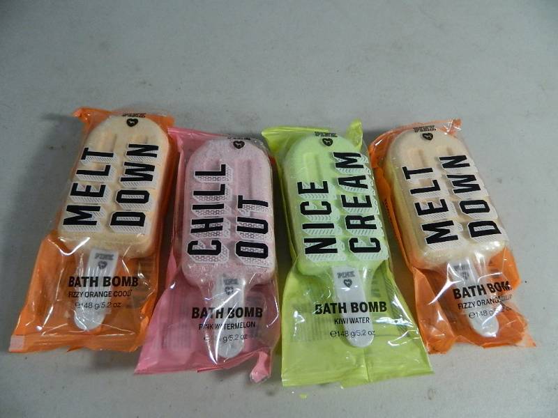 lot 31 image: 4 New Victorias Secret Popsicle Bath Bombs
