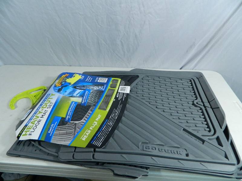 lot 47 image: New HEAVY Duty Floor Mat Set