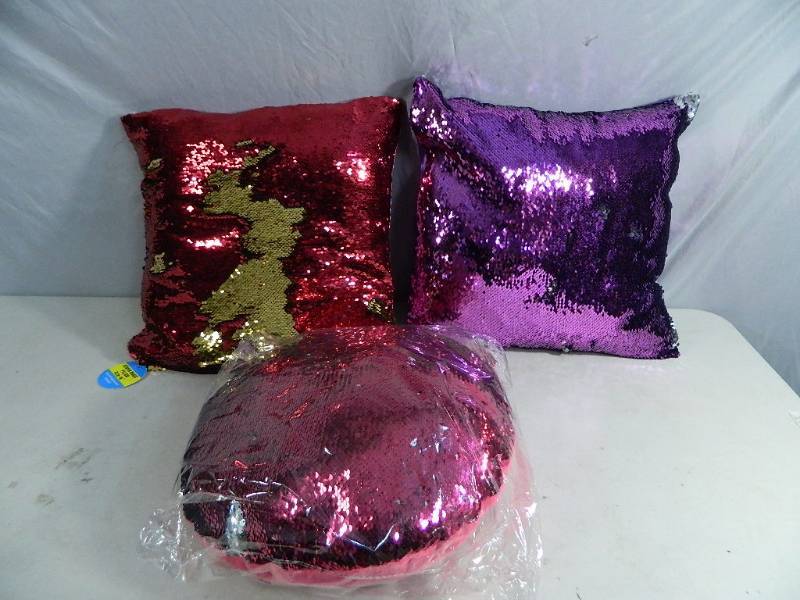 lot 48 image: 3 New Assorted Sequin Magic Pillows