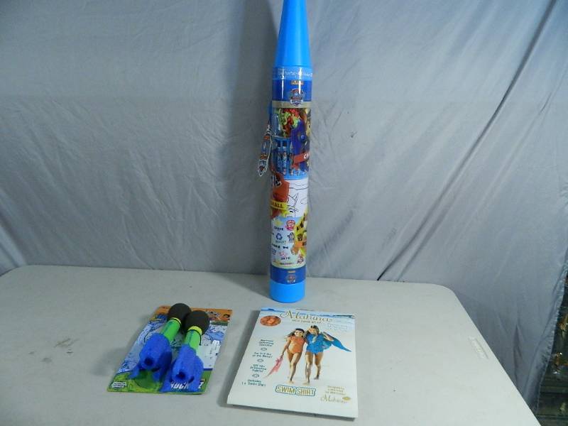 lot 64 image: New Kids Toys