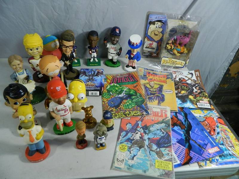 lot 85 image: Collectible Bobble Heads, Comic Books, Etc