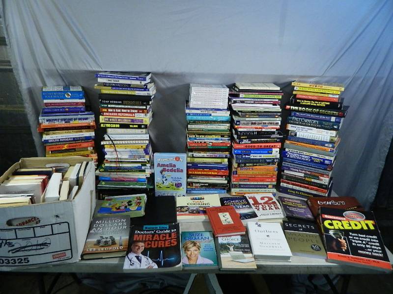 lot 139 image: Large Lot of Books