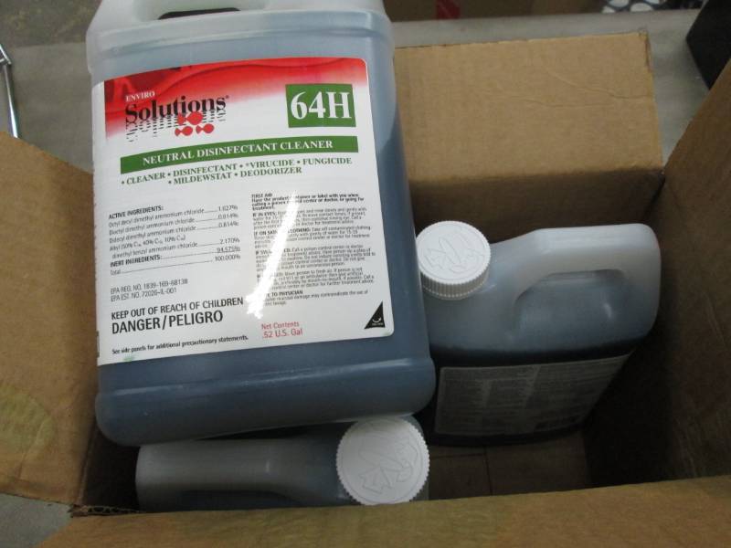 Case of 4- .52 Gallon Containers En...