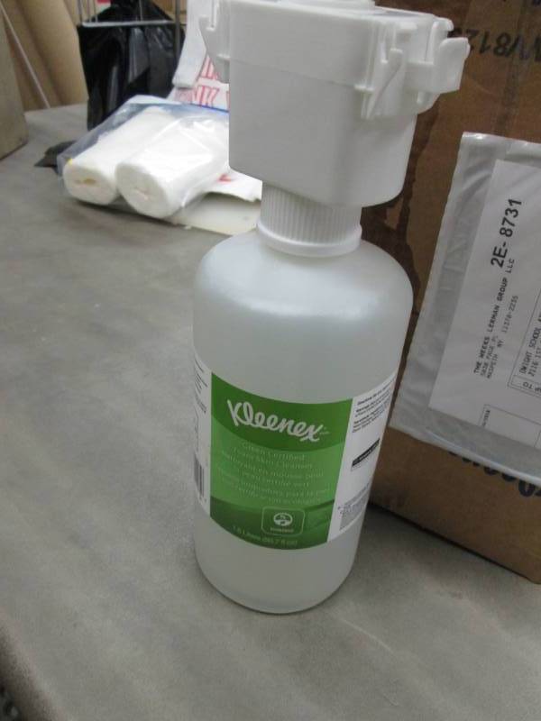 Lot of 2- 1.5 L Kleenex Foaming Ski...