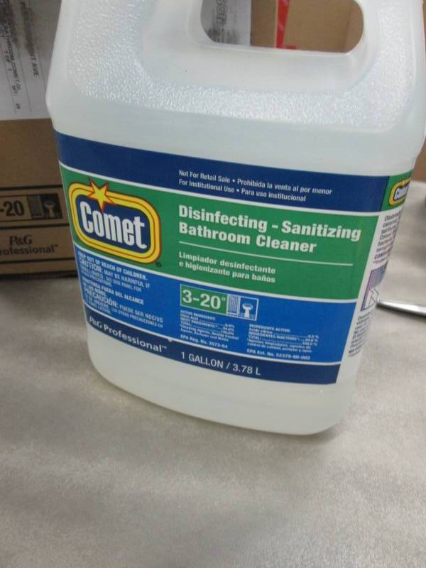 2 Gallons Comet Bathroom Cleaner...