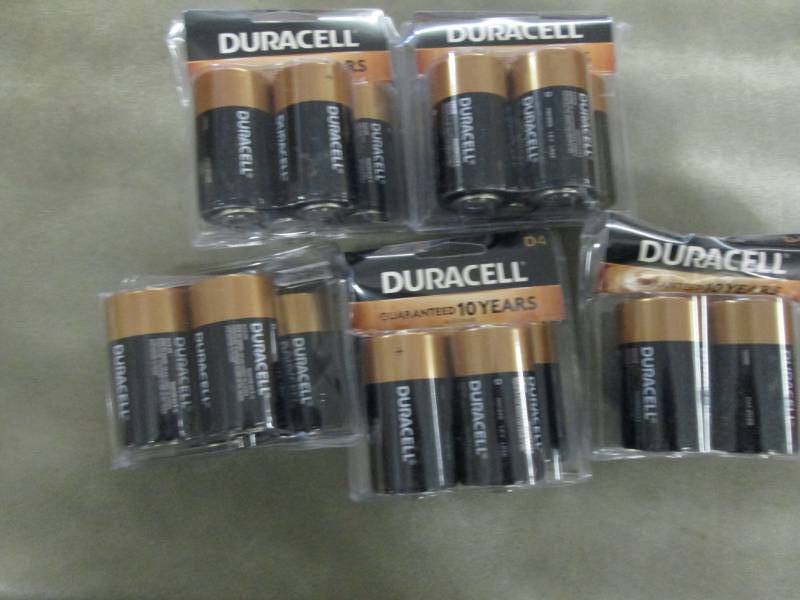 Lot of 5 - 4pk Duracell D batteries...
