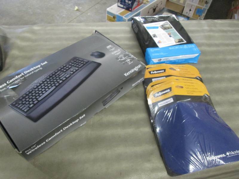 Kensington Pro-Fit Comfort Desktop ...