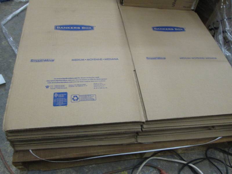 Stack of Smooth Move Bankers Box Me...