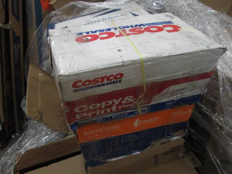 Case of Costco Copy & Print 20 lb 8...