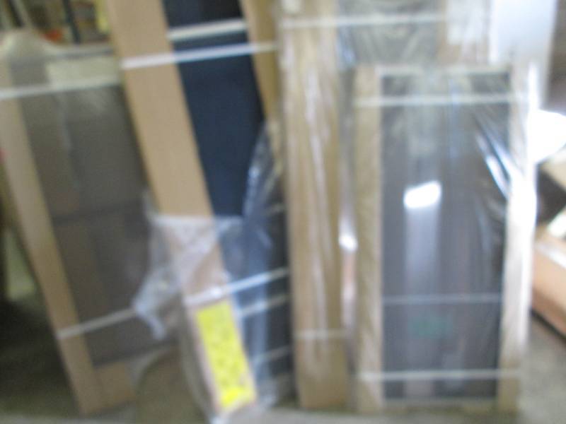 Large Lot of Assorted Sized Window ...