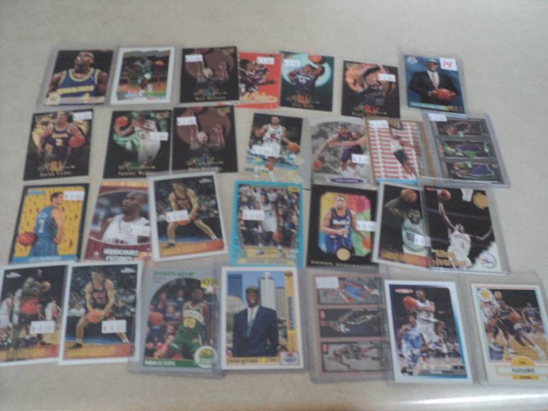 lot 14 image: 30 Basketball Rookie Cards...