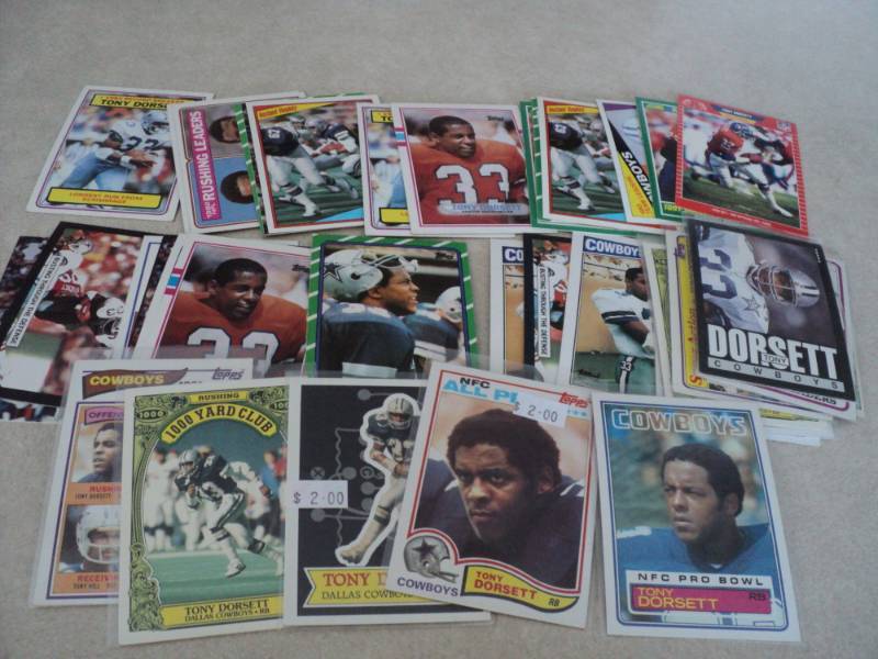 lot 46 image: 40 Tony Dorsett Cards...